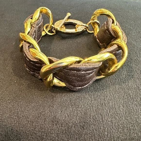 CC Skye Gold Brown Chain Link Leather Bracelet - Picture 6 of 6